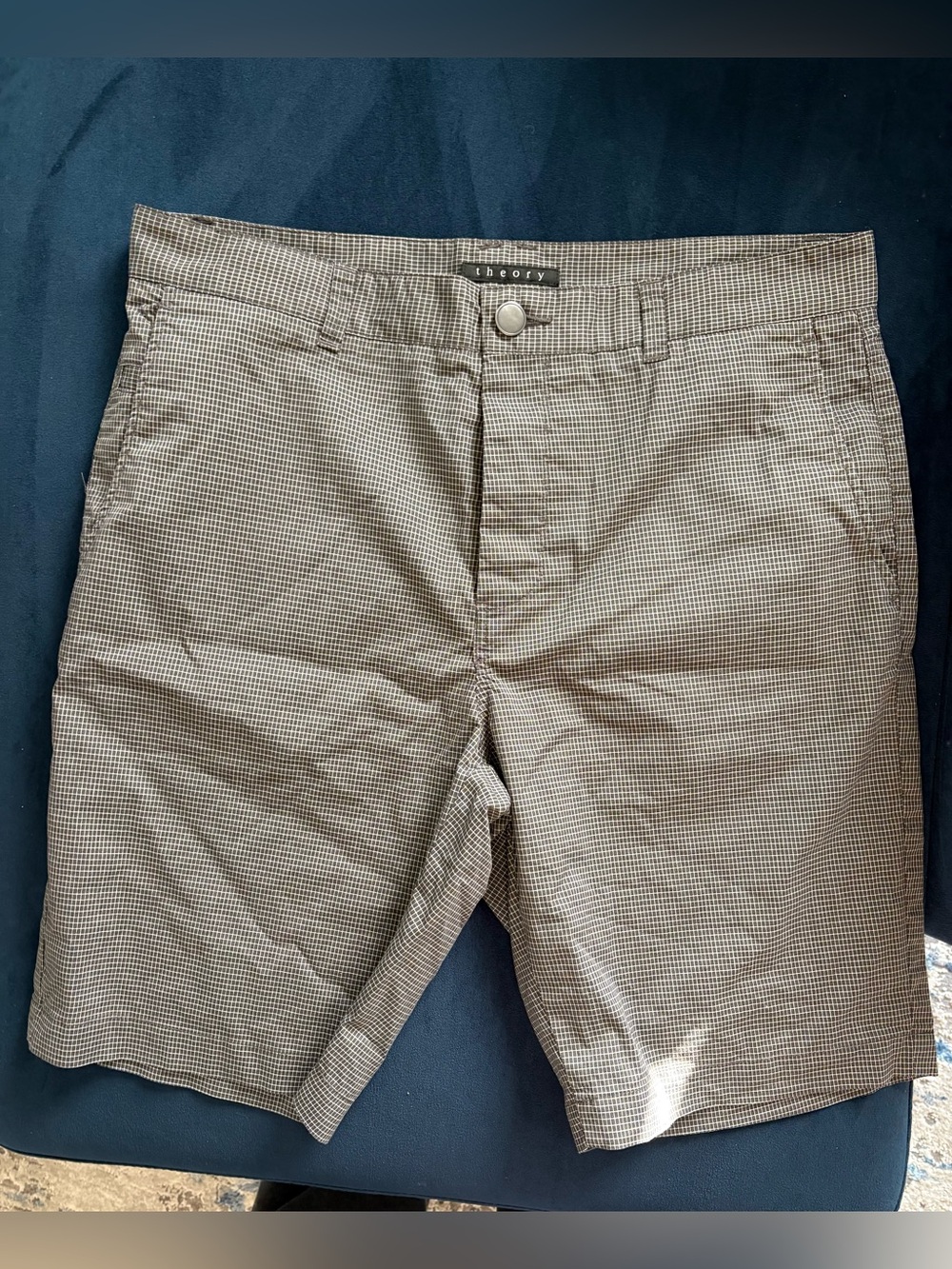 Theory Men's Micro-Check shorts size 33